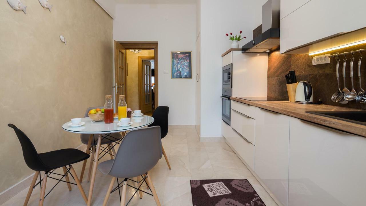 Luxury Apartment Luce سبليت المظهر الخارجي الصورة
